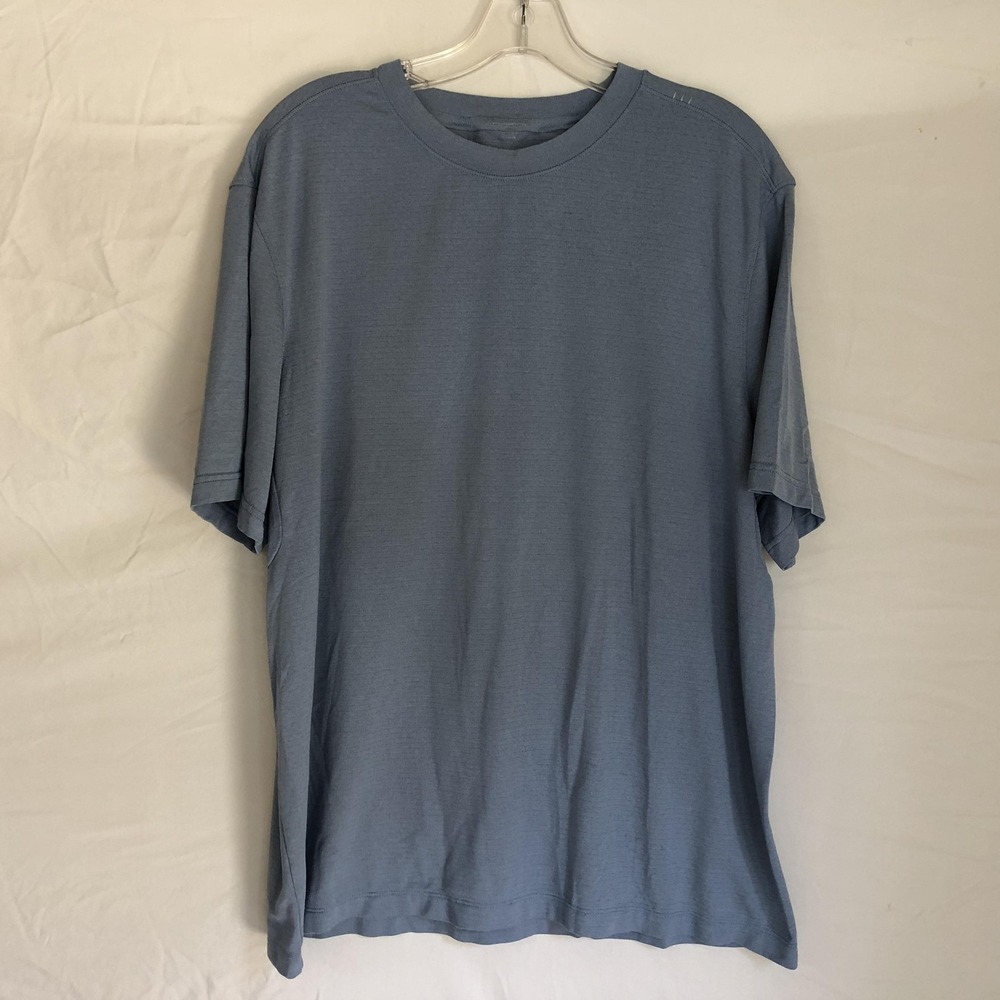 Lululemon Metal Vent Shirt Mens Large Blue Short Sleeve Performance Tee Athletic